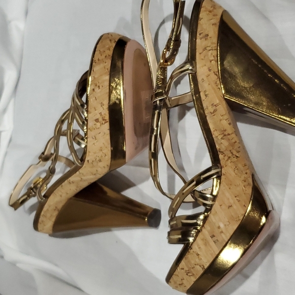 Prada gold cork platform heeled sandals gorgeous - Picture 5 of 13